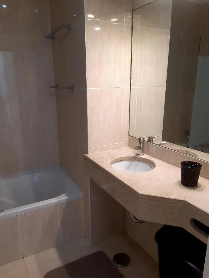 Marsol Beach Apartment Виламура